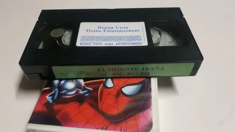 VHS El Hombre Araña vs Dr. Pulpo Animado - 4