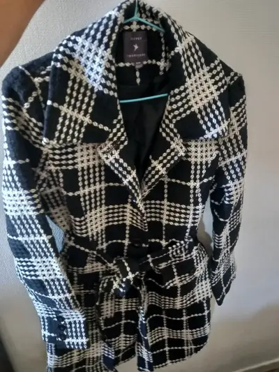 Abrigo de lana a cuadros Forever 21 talla M - miniatura 6