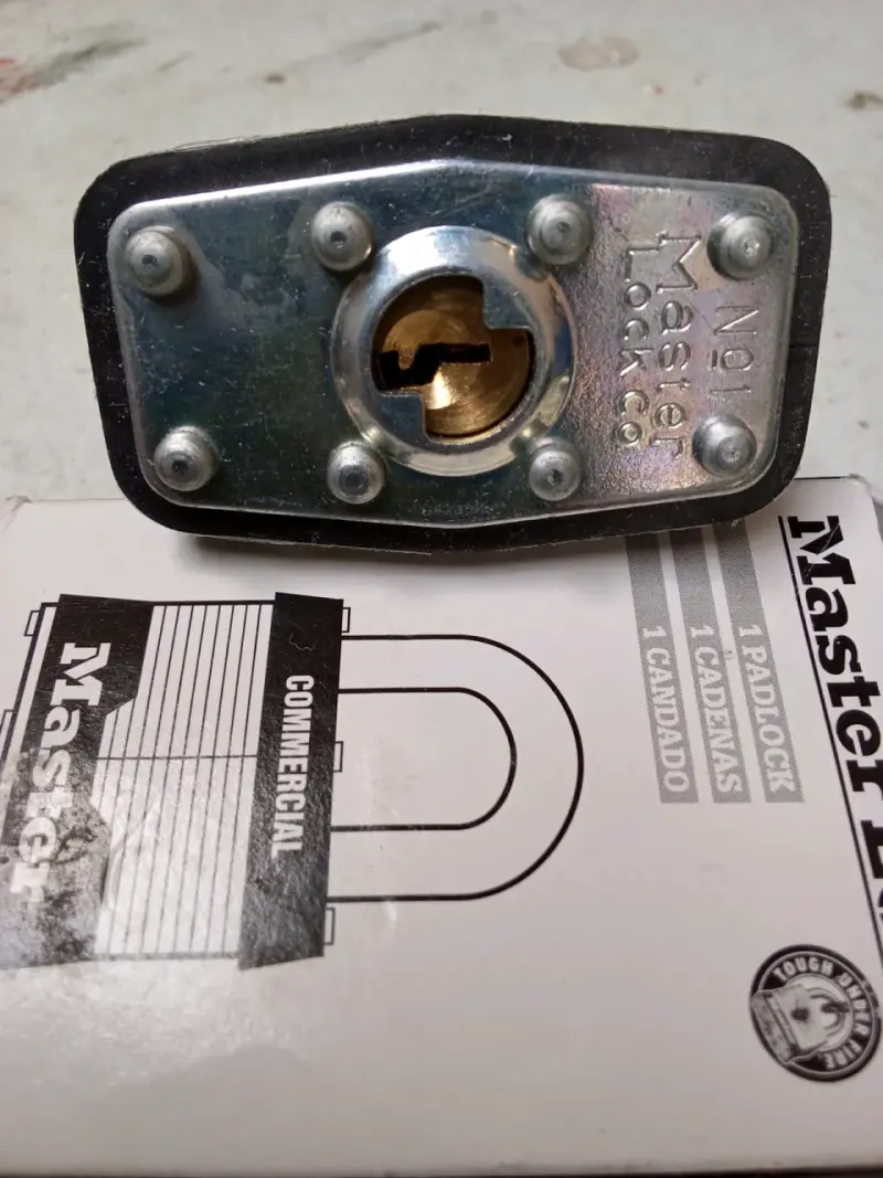 Candado de seguridad Master Lock Commercial - 2