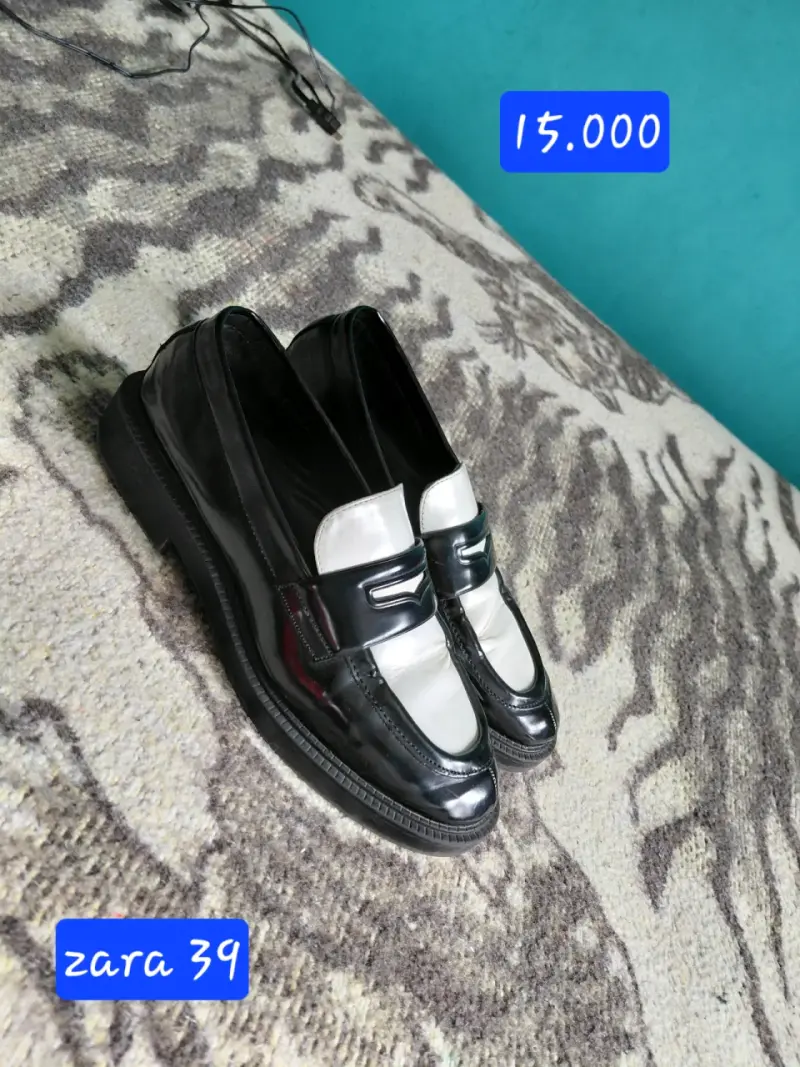Variedad de zapatos - 3