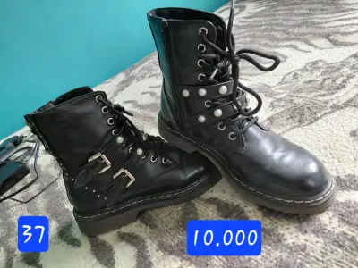 Variedad de zapatos - miniatura 5