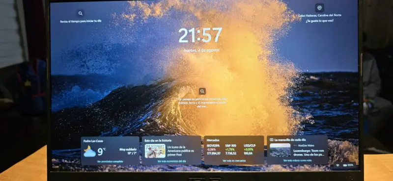 Laptop ASUS TUF Dash F15 con Intel Core i5 - 2
