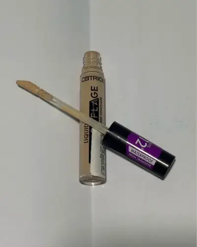 Corrector líquido Catrice Liquid Camouflage - miniatura 1