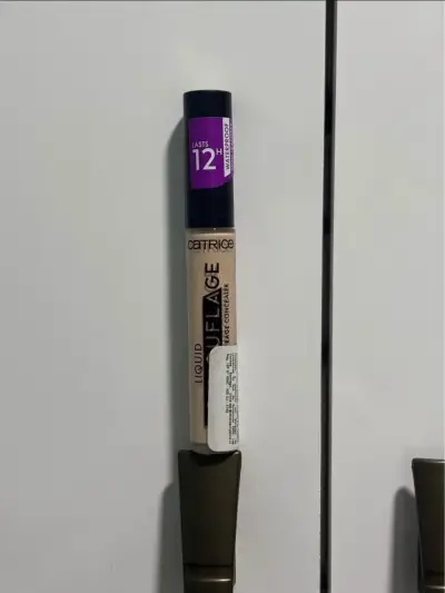 Corrector líquido Catrice Liquid Camouflage - miniatura 4