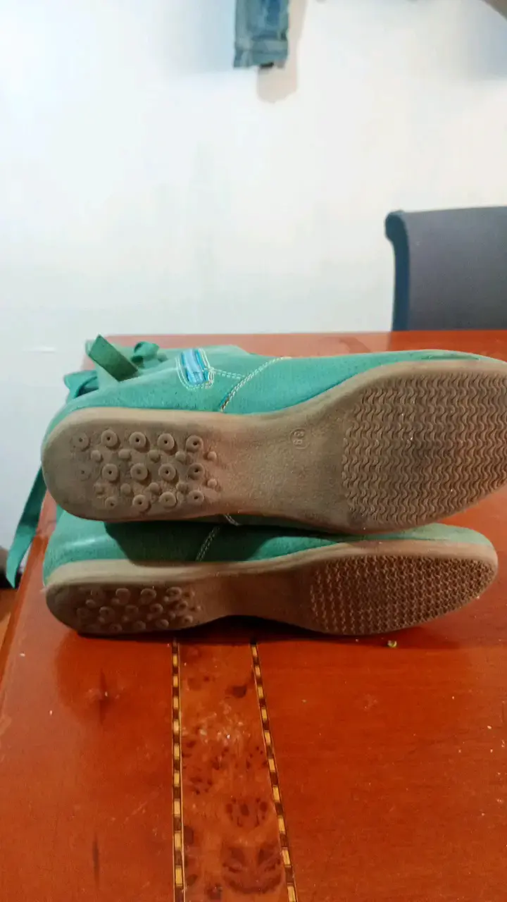 Botas verdes de gamuza con cierre lateral - 4