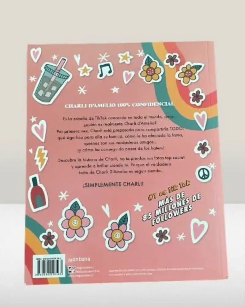 Libro Simplemente Charli de Charli D'Amelio - 2