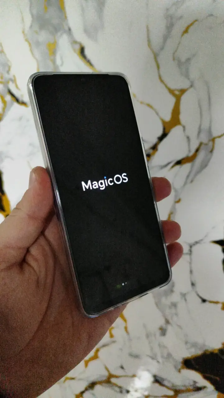 Smartphone Honor con MagicOS y cámara avanzada - 1