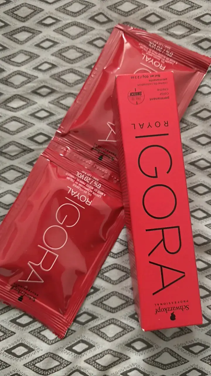 Tinte de Cabello Igora Royal 9-7 Rubio Extra Claro Cobrizo - 2