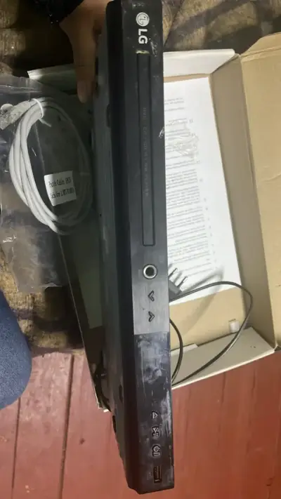 Reproductor DVD LG - miniatura 2
