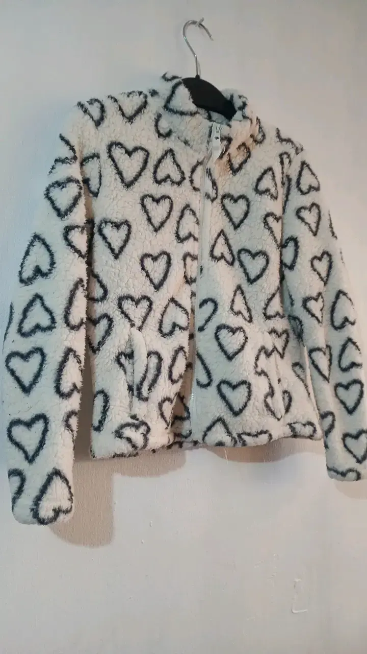 Chaqueta de peluche con corazones Sweet Girl - 1