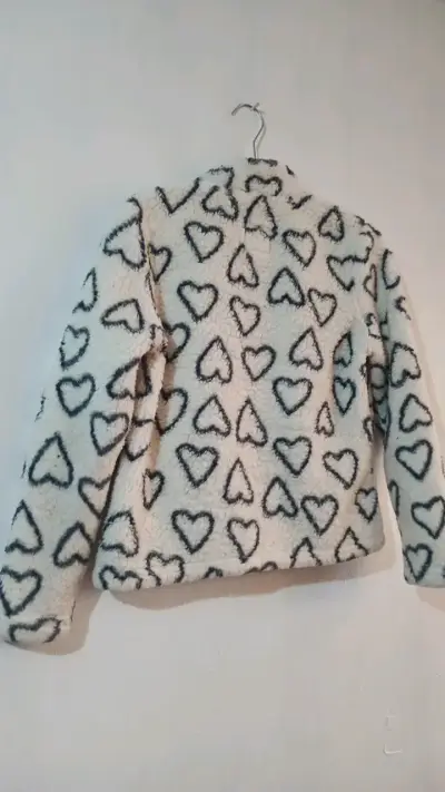 Chaqueta de peluche con corazones Sweet Girl - miniatura 4