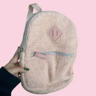 Mochila de felpa rosada con bolsillo frontal - miniatura 5