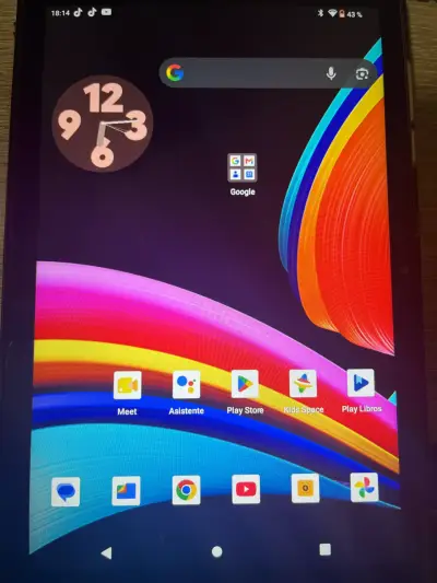 Tablet Android con funda protectora - miniatura 3