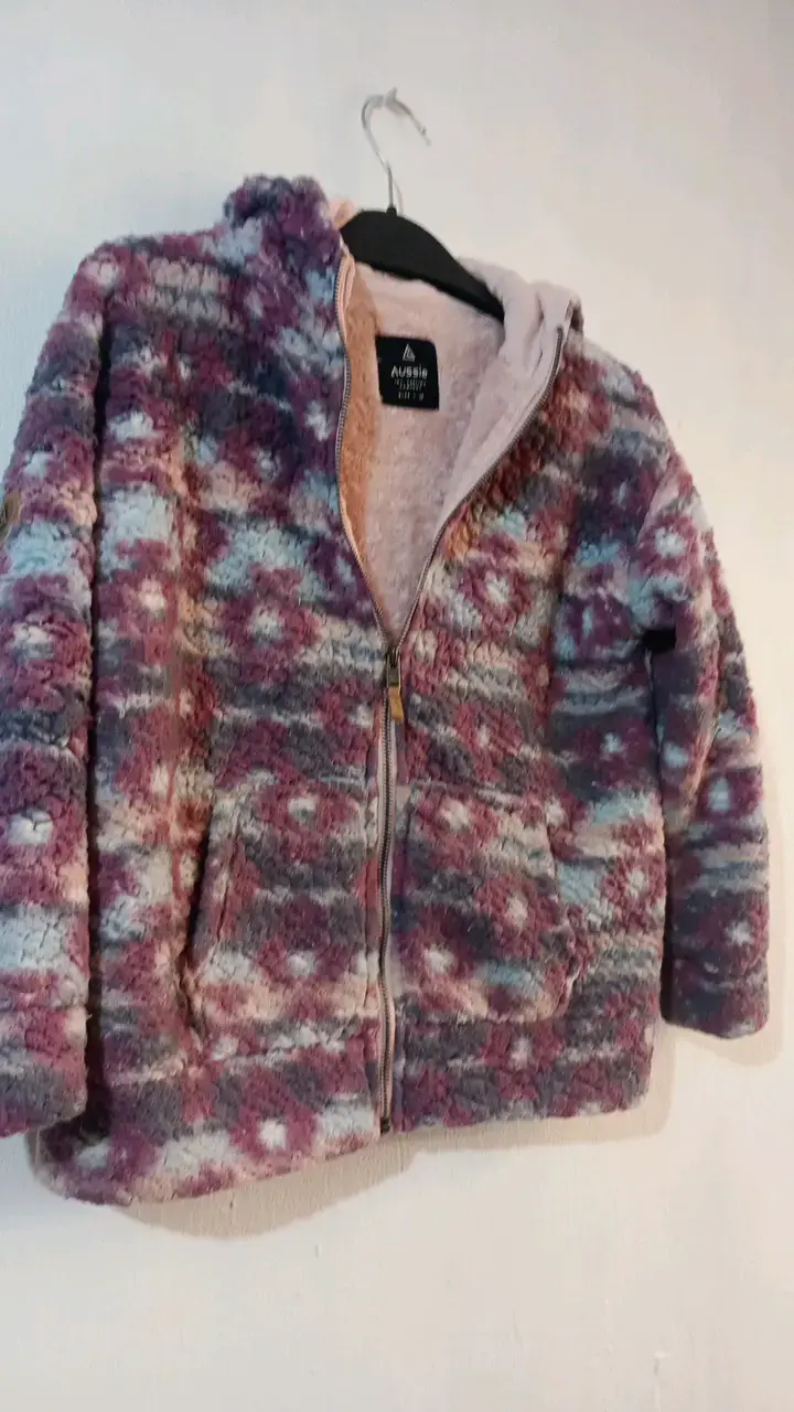 Chaqueta de lana con capucha Aussie estampada - 1