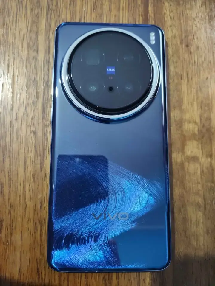 Smartphone Vivo x200 Pro con cámara Zeiss en azul - 1