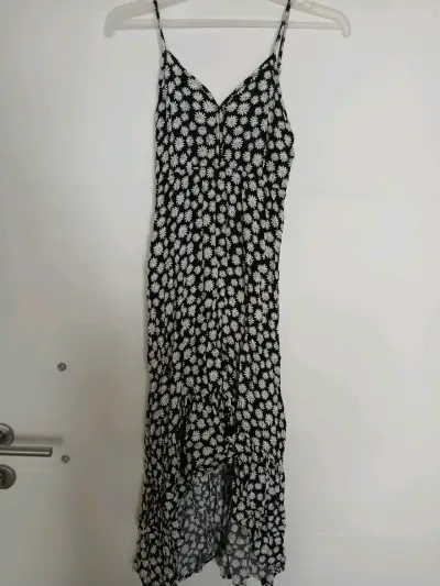Vestido largo con estampado de margaritas talla 14 - miniatura 3