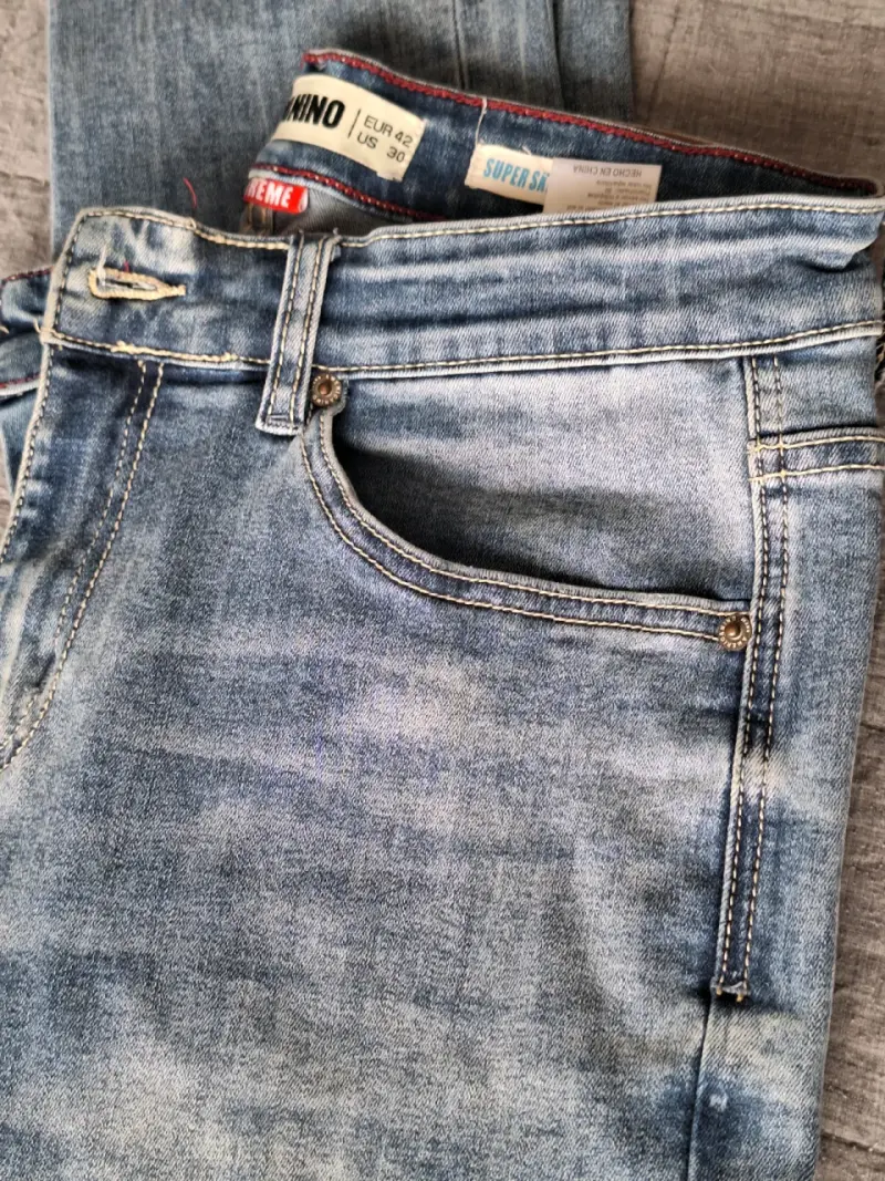 Pantalon poco usó