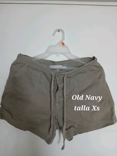 Shorts Old Navy color caqui talla XS - miniatura 1