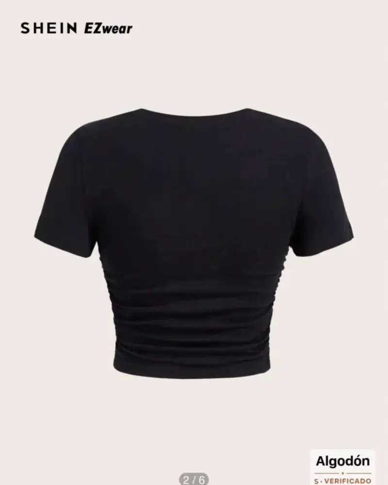 Polera negra con diseño de manos Shein - 2