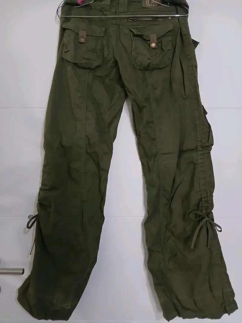 Pantalones cargo verdes Opposite talla 38 - 4