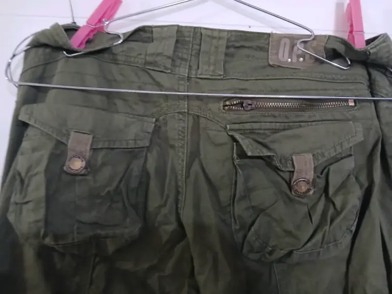 Pantalones cargo verdes Opposite talla 38 - 5