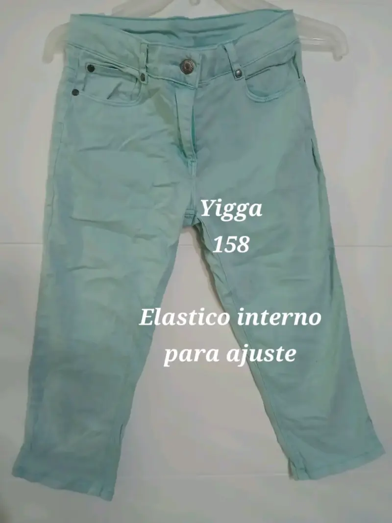 Pantalones verdes para niña con ajuste elástico