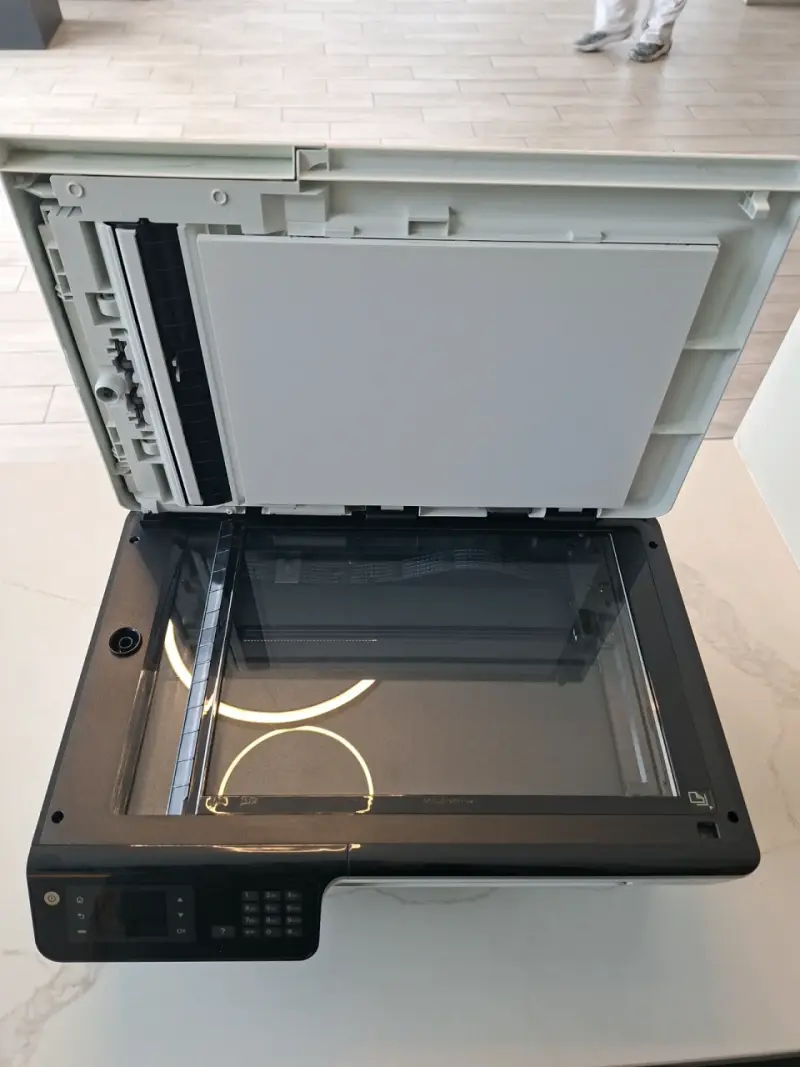 Impresora Multifuncional HP Deskjet Ink Advantage 2645 - 3