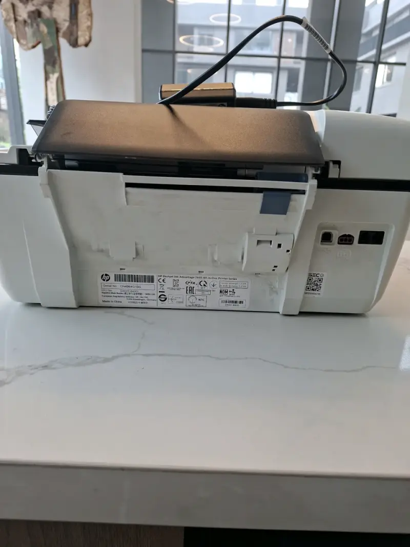 Impresora Multifuncional HP Deskjet Ink Advantage 2645 - 4