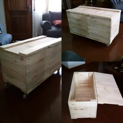 Baúl de madera con ruedas para almacenamiento - miniatura 1