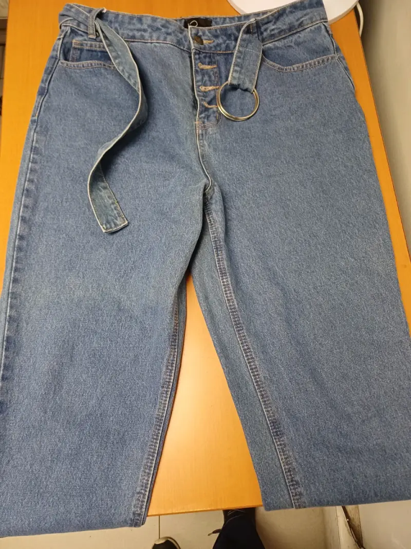 Jeans Oi talla 46 - 1