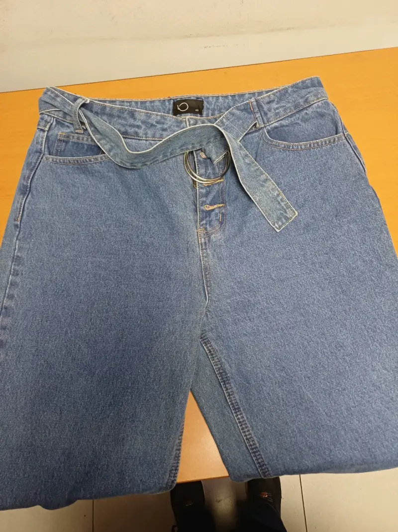 Jeans Oi talla 46 - 3