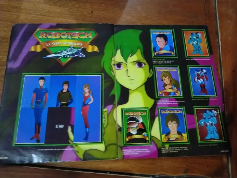 Álbum de colección Robotech Partes I, II y III - 5