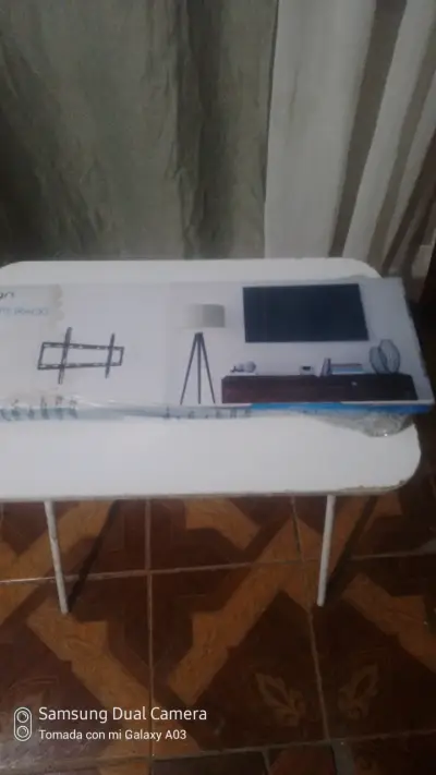 Soporte de TV y organizadores de refrigerador - miniatura 1