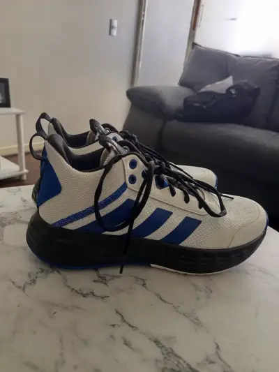 Zapatillas de basquetbol Adidas - miniatura 1