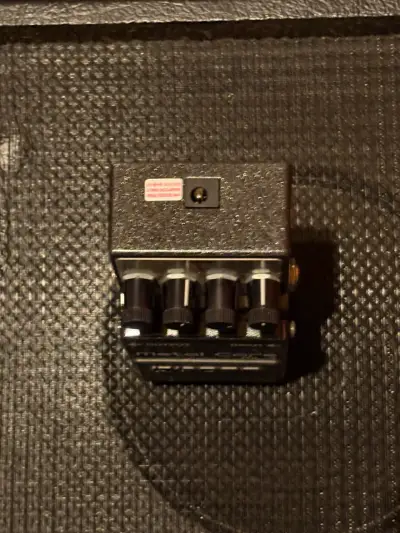 Pedal de efectos Boss Metal Core ML-2 para guitarra - miniatura 3