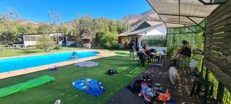 Piscina parcela paseos