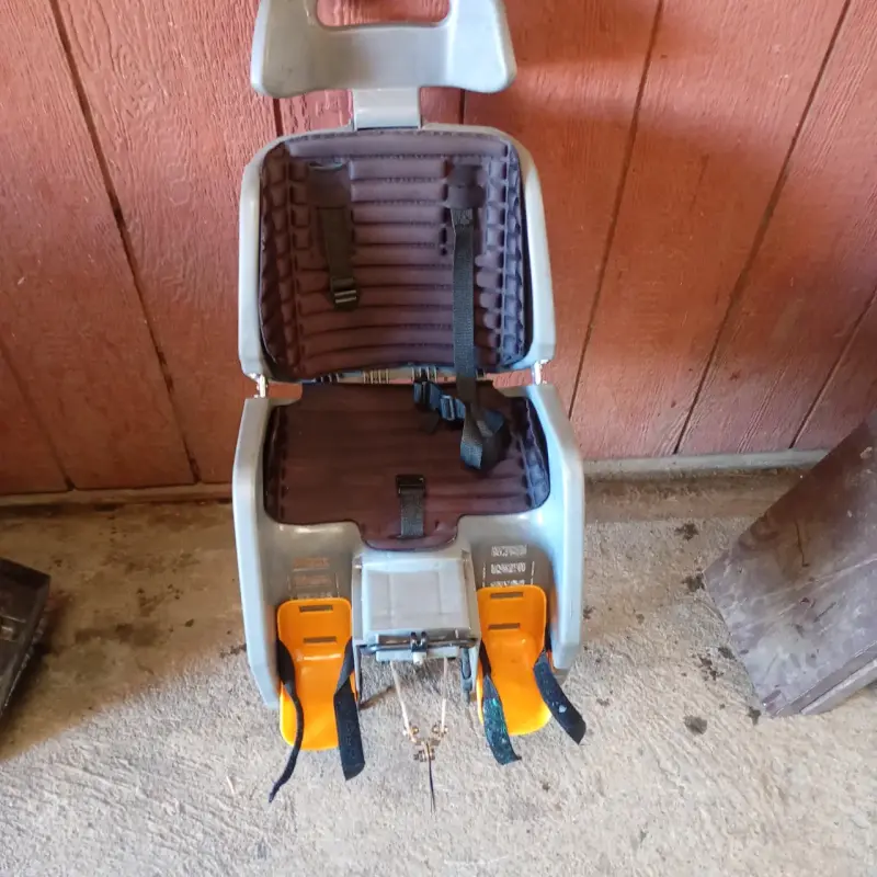 Silla de bicicleta para niños con soporte - 1