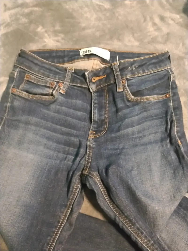 Jeans azul oscuro Zara para mujer - 1