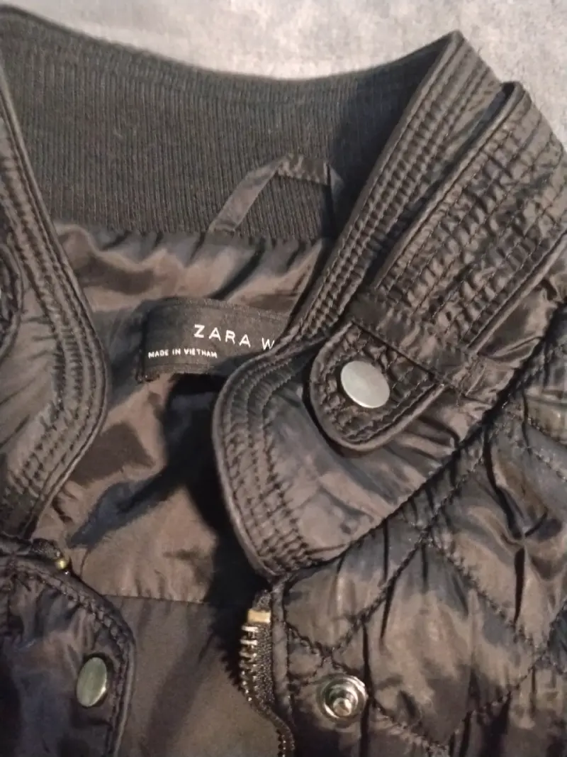 Chaqueta acolchada negra para mujer Zara - 2