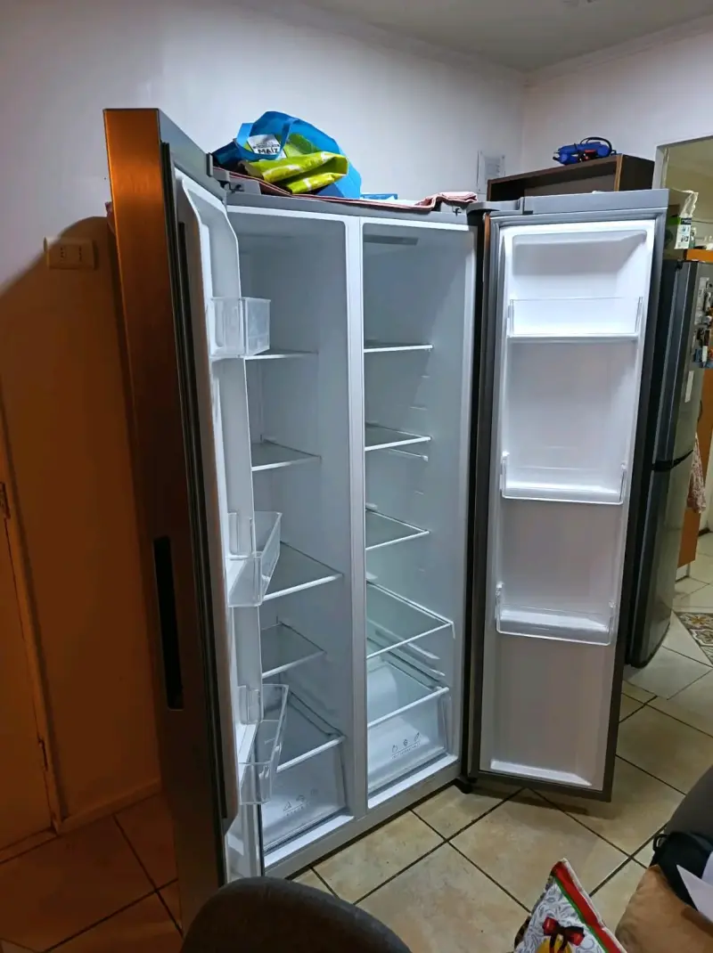Refrigerador side by side de acero inoxidable - 2