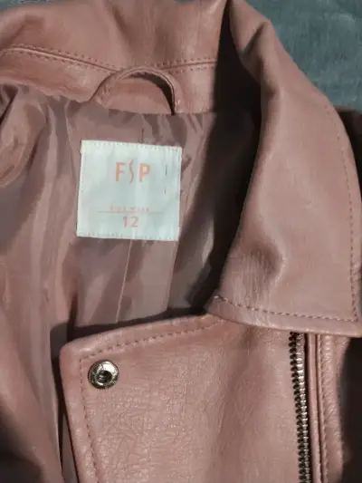 Chaqueta ecocuero rosa - miniatura 1