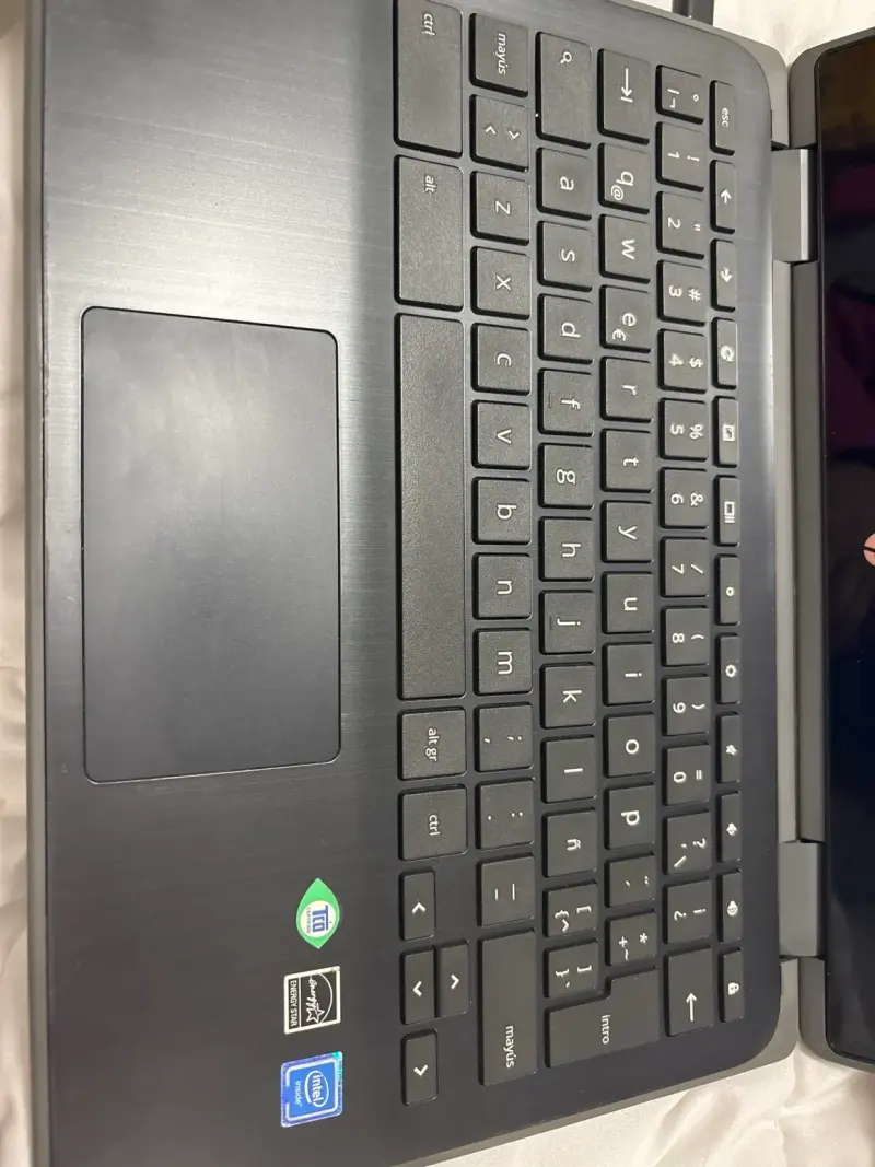 HP Chromebook 11.6 pulgadas en buen estado - 4