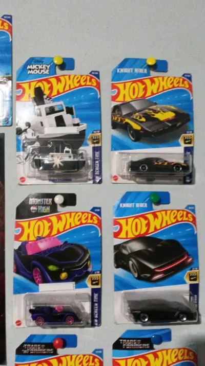 Colección de autos Hot Wheels edición especial - miniatura 1
