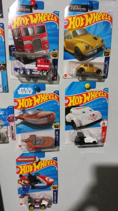 Colección de autos Hot Wheels edición especial - miniatura 2