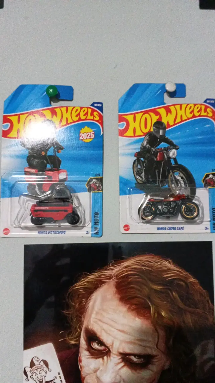 Colección de autos Hot Wheels edición especial - 4