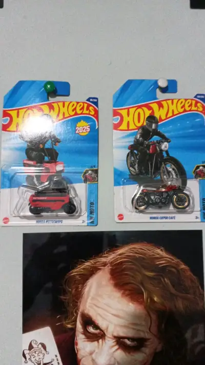 Colección de autos Hot Wheels edición especial - miniatura 4