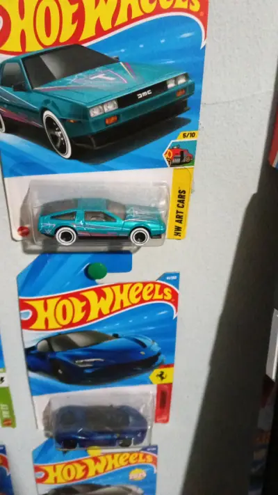 Colección de autos Hot Wheels edición especial - miniatura 5