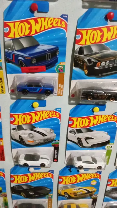 Colección de autos Hot Wheels edición especial - miniatura 6