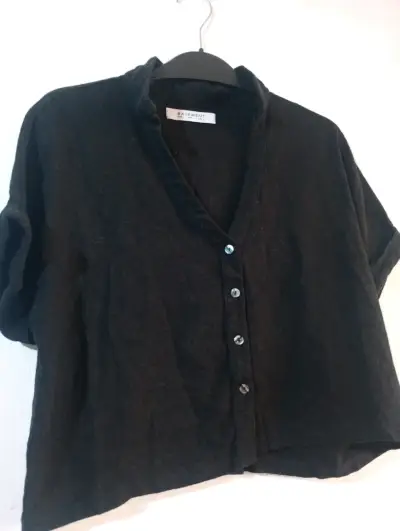 Blusa negra de lino Basement para mujer - miniatura 1