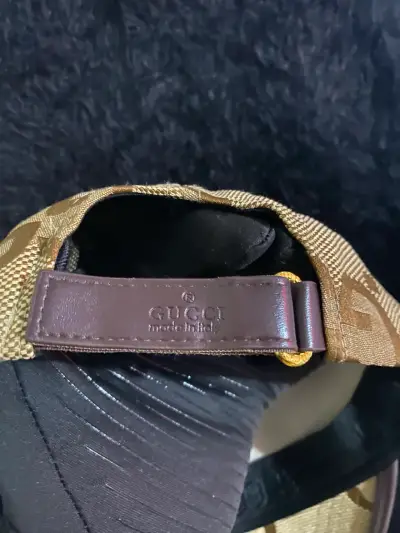 Gorra Gucci beige con logo GG - miniatura 3